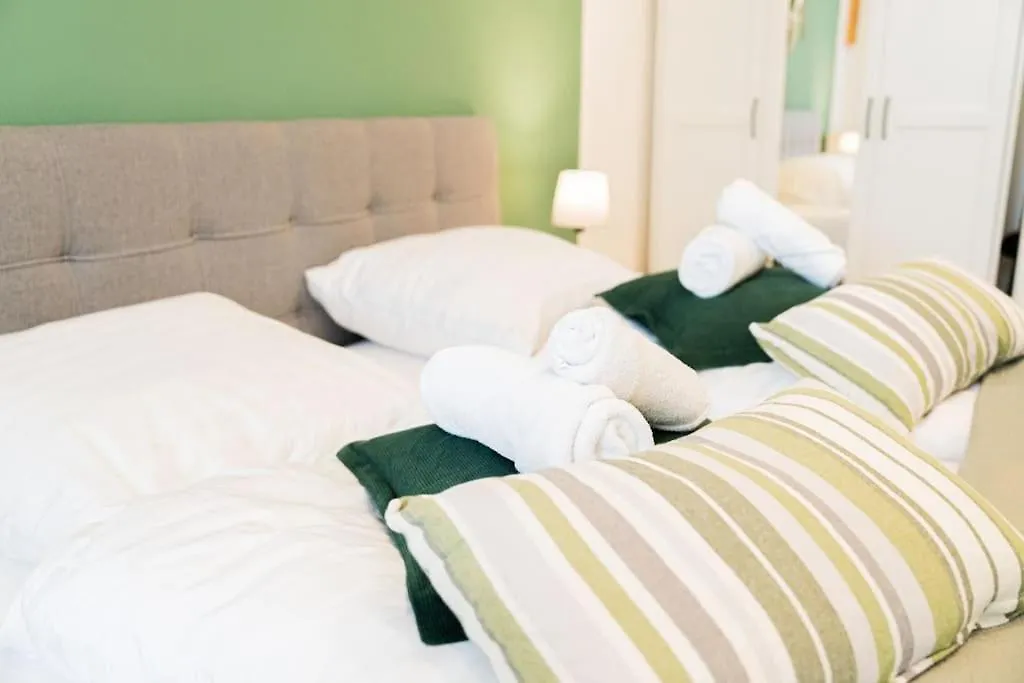 Boutique Apartment Newly Renovated ウィーン 0*,